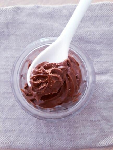 mousse chocolat sans beurre sans oeufs avocat